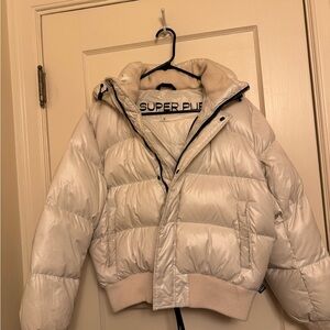 Aritzia Super Puff Bomber